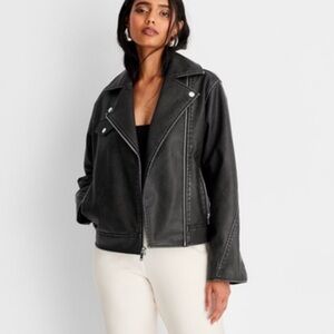 Women’s Moto Jacket.     Black.  XL